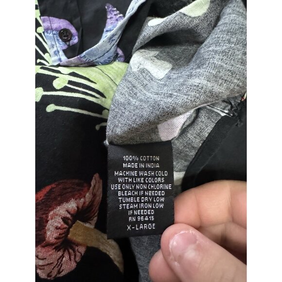 Super Massive Men Size XL Button Down Shirt Mushroom Trippy Psychedelic Retro - Picture 6 of 7